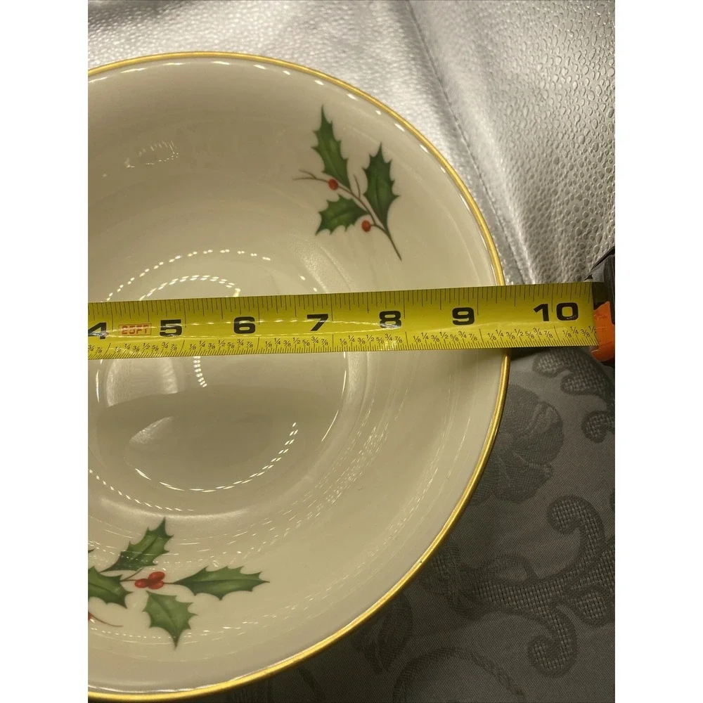 Lenox China Holiday Pattern 9.5" Serving Bowl Inside Berries/Leaves/Gold Trim /r - Picture 6 of 6